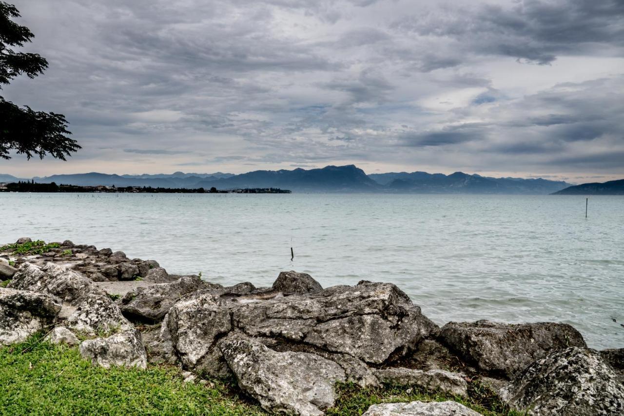 Laguna Verde Sirmione Exterior photo